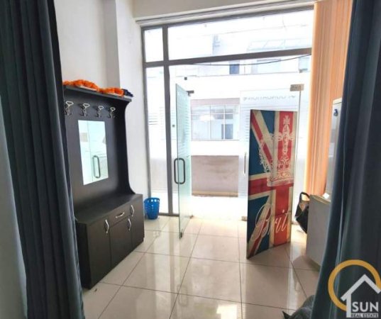 Shkoder, shitet ambjent biznesi Kati 1, 109 m² 180.000 Euro (Sheshi Demokracia)