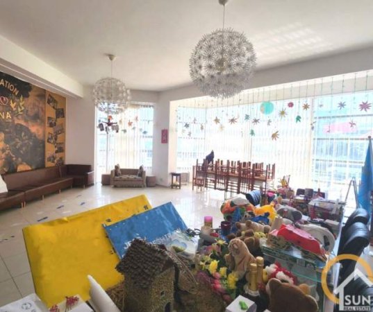 Shkoder, shitet ambjent biznesi Kati 1, 109 m² 180.000 Euro (Sheshi Demokracia)