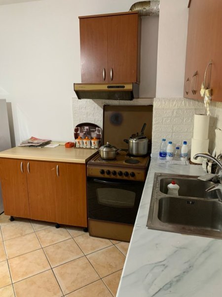 Apartament 1+1 ne shitje Komuna e Parisit 122.400€