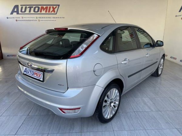 Tirane, shes makine Ford FOCUS Viti 2009, 5.800 Euro