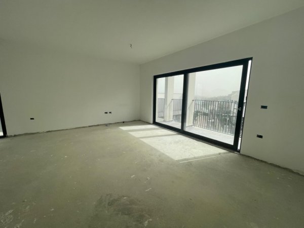 Shitet, Apartament 2+1, Farkë, Tiranë - 217000€ | 128 m²