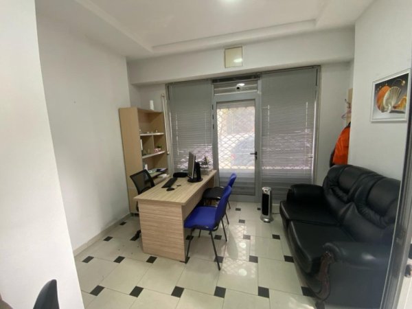 Njesi biznesi per shitje tek Rruga Mine Peza!