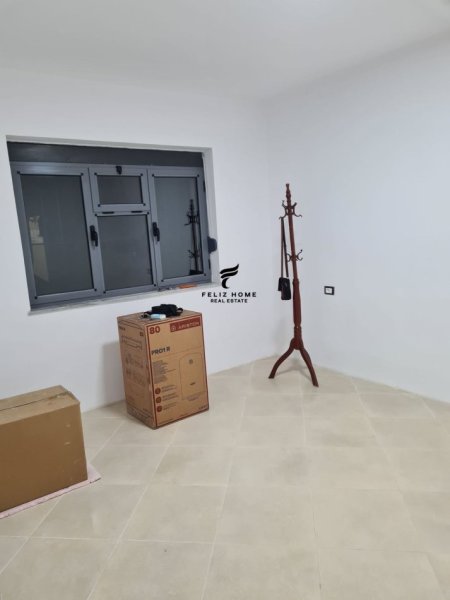 SHITET APARTAMENT,ALI DEMI,82.500 EURO.