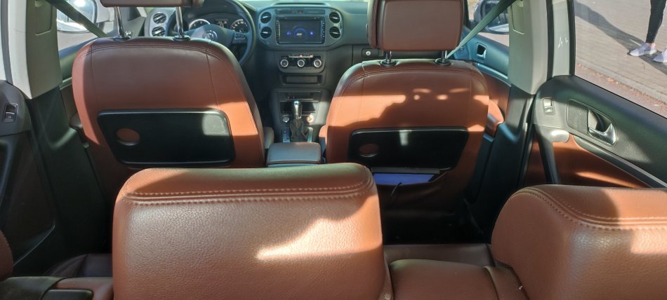 W Tiguan viti 2014 full option, automat, 2.0 TDI 4 Motion, navi, 12700 €