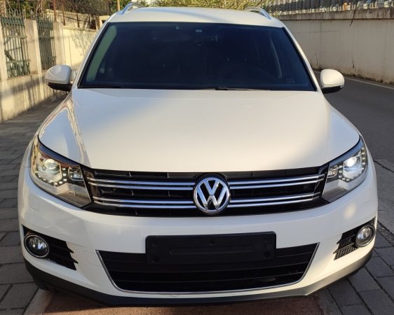 W Tiguan viti 2014 full option, automat, 2.0 TDI 4 Motion, navi, 12700 €