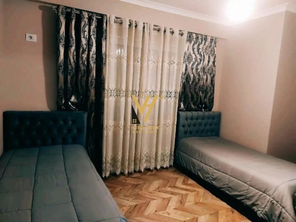 JEPET APARTAMENT 2+1+2 ME QERA TE KOPSHTI BOTANIK 900 EURO