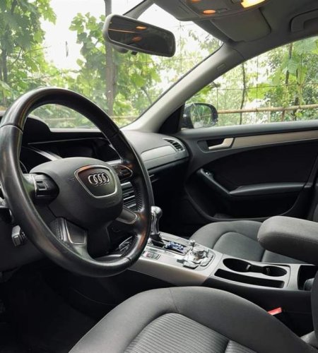 Tirane, shes makine Audi A 4 Viti 2012, 11.000 Euro