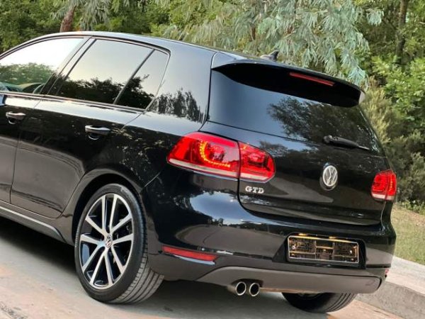 shes Volkswagen VW GOLF 6 (GTD) - 2.0 NAFTE - FULL- 2012