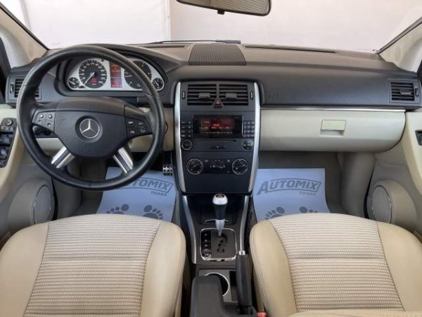 Tirane, shes makine Mercedes-Benz B-200 Viti 2006, 6.400 Euro