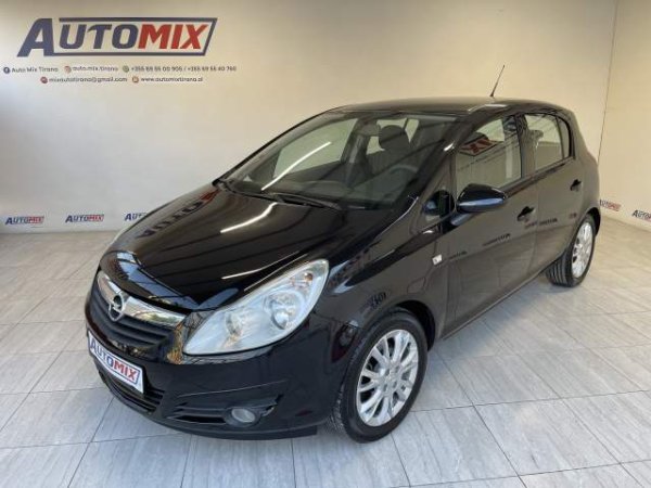Tirane, shes makine Opel corsa Viti 2009, 4.300 Euro