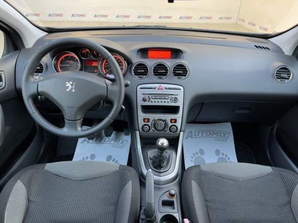 Tirane, shes makine Peugeot 308 Viti 2009, 4.900 Euro