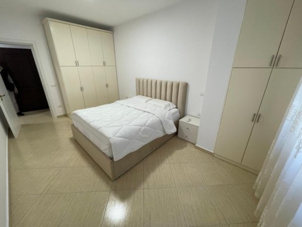 Shitet Apartament 1+1 ne Vlore ne Lungomare 225.000€
