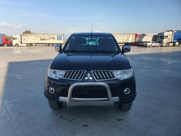 Fier, shes Pick-Up Mitsubishi L 200 2,5 DIO Manual Viti 2014
