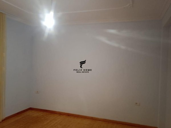 SHTEPI PRIVATE ME QERA, SAUK, 320 EURO