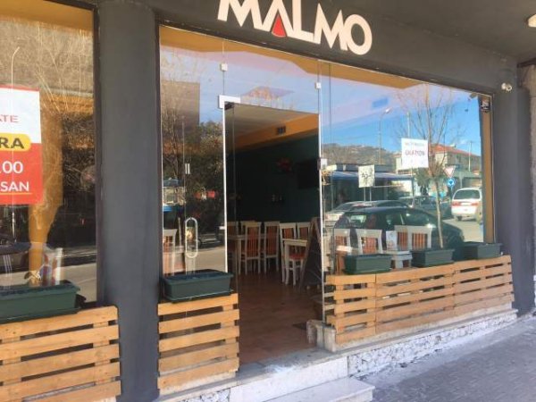 Elbasan, shitet ambjent biznesi 90 m² 150.000 Euro