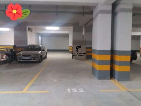 APARTAMENT ME QERA,5 MAJI,650 EURO.