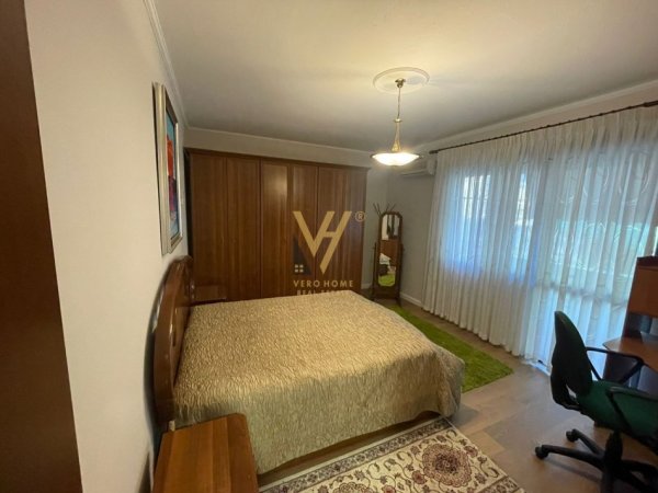 JEPET APARTAMENT 2+1+2 ME QERA TEK BLLOKU 800 EURO