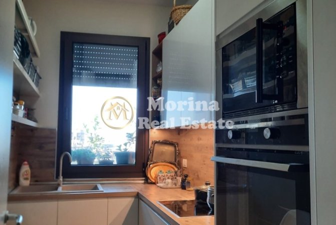 Qera, Apartament 1+1 Ekskluzive, Qender, 1000 Euro/Muaj