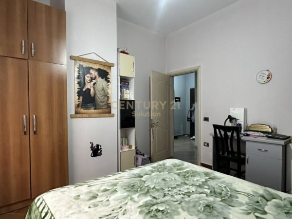 SHITET APARTAMENT 2+1+2 NE ASTIR !