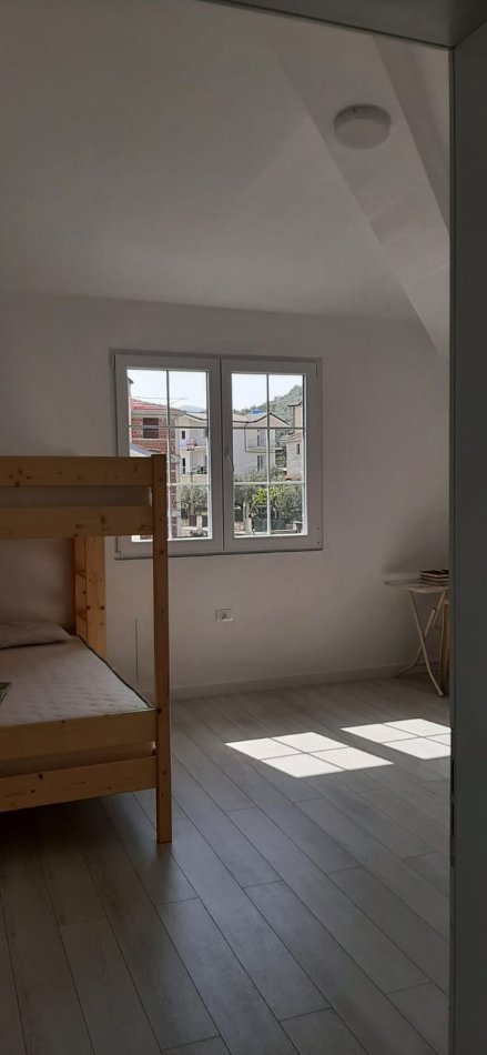 Qera, Vilë, Mjull Bathore, - 2000€ | 500 m²