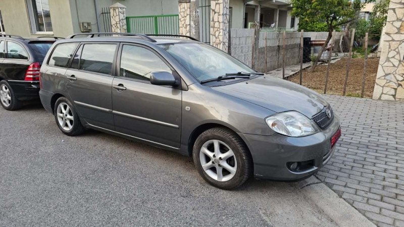 Shitet Toyota Corolla 2005