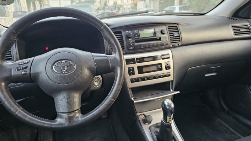 Shitet Toyota Corolla 2005