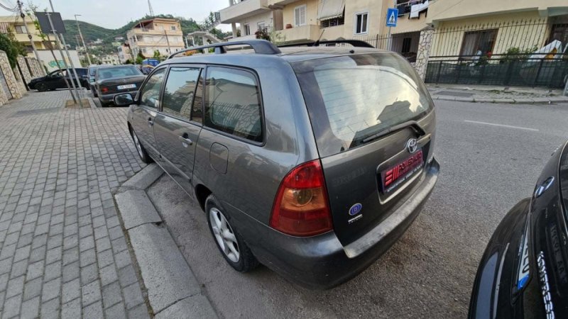 Shitet Toyota Corolla 2005