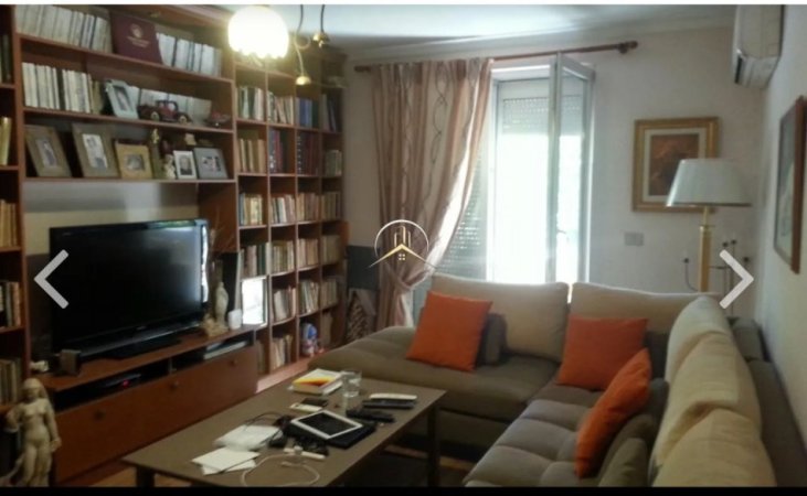 Apartamet 4+1+ 2 tualete  prane Gjykates se Rrethit Tirane