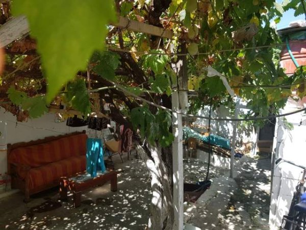 Elbasan, shes truall 210 m² 105.000 Euro