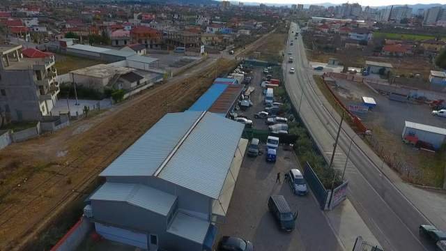 Elbasan, shitet ambjent biznesi 808 m² 1.200.000 Euro