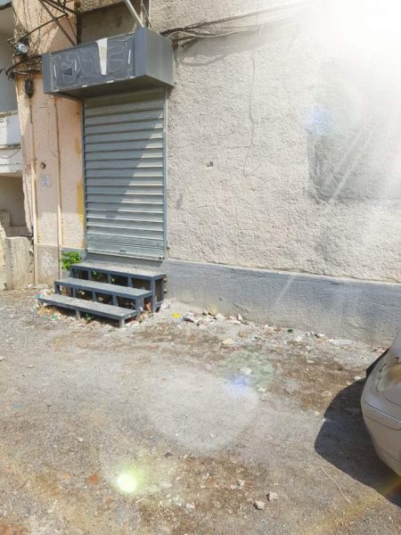Elbasan, shes dyqan 53 m² 60,000 € / Total.