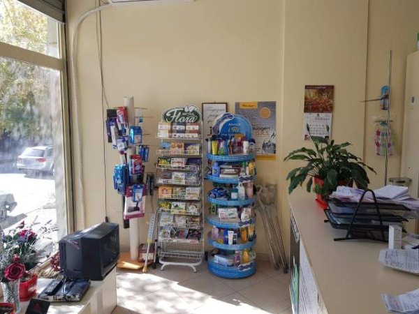 Elbasan, shitet dyqan 40 m² 80.000 Euro