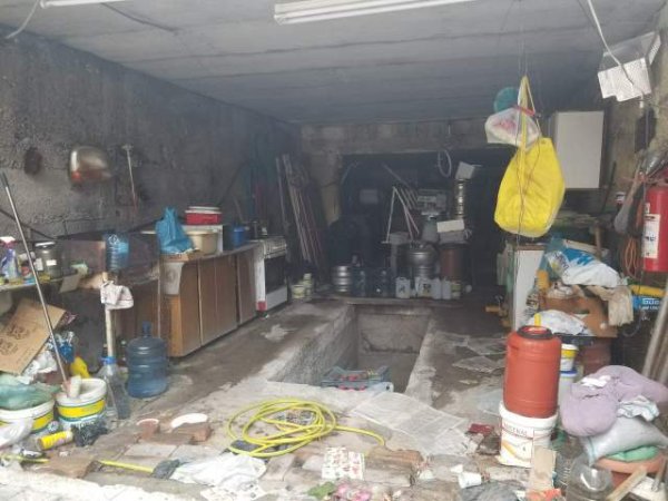Elbasan, shitet garazh 57 m² 6.000.000 Leke