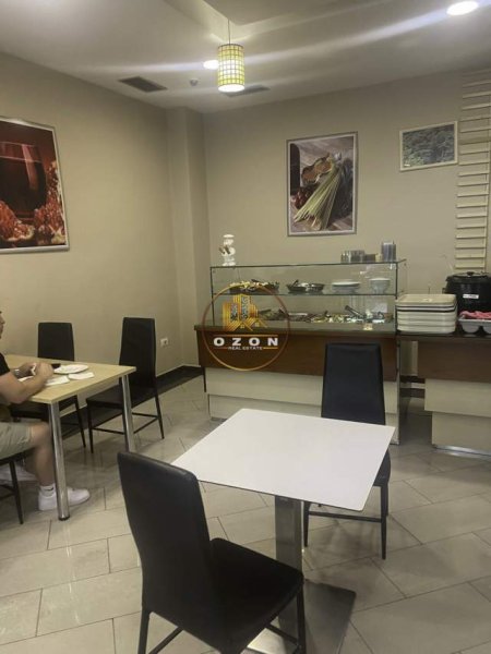 Tirane, shitet ambjent biznesi Kati 0, 240 m² 480.000 Euro (Ish Ekspozita)