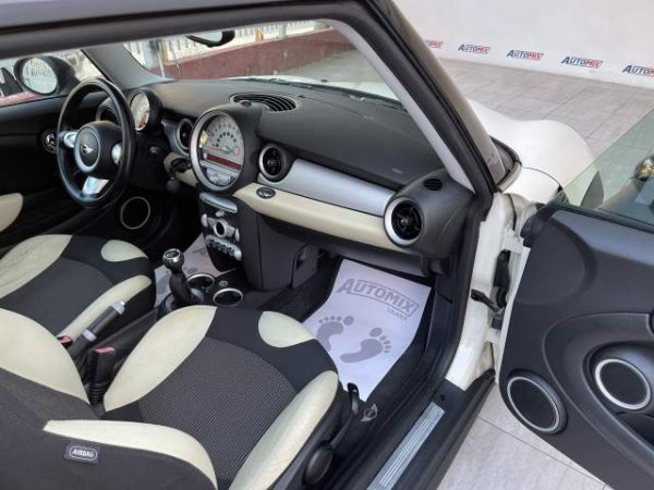 Tirane, shes makine MINI cooper Viti 2008, 4.600 Euro