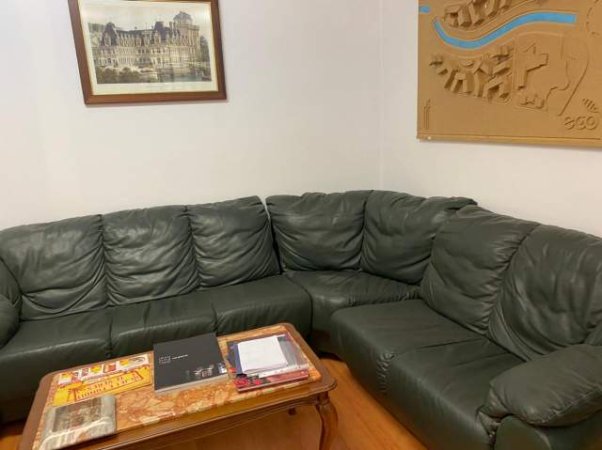Tirane, shitet zyre 223 m² 300.000 Euro