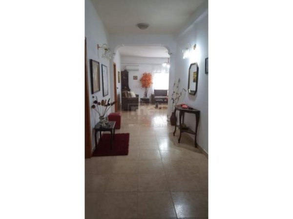 Tirane, jepet me qera apartament 2+1+BLK 100 m² 400 Euro (Rruga e Durresit)