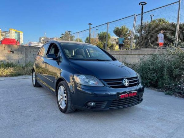Tirane, shes makine Volkswagen GOLF 5 PLUS Viti 2006, 5.700 Euro