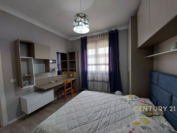 JAPIM ME QIRA APARTAMENT 2+1 TE ISH FUSHA E AVIACIONIT