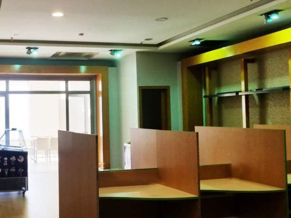 Durres, shitet ambjent biznesi 201 m² 241.200 Euro
