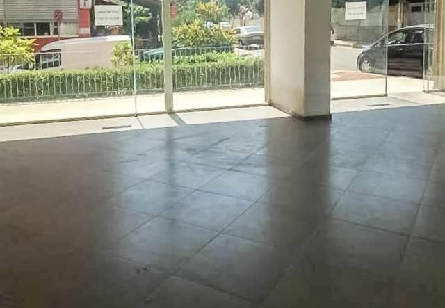 Tirane, shitet ambjent biznesi 100 m² 124.000 Euro