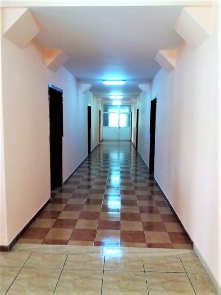 Tirane, shitet ambjent biznesi 3.120 m² 2.200.000 Euro