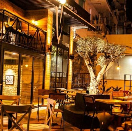 Tirane, shitet ambjent biznesi 185 m² 520.000 Euro