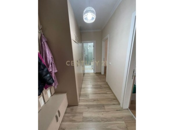 Apartament 2+1 per Shitje në Komunen e Parisit