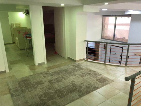 Shitet Apartament Dupleks 3+1 Ne Yzberisht (ID B13065) Tirane