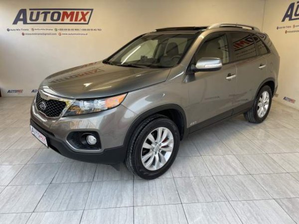 Tirane, shes xhip Kia sorento Viti 2009, 10.500 Euro