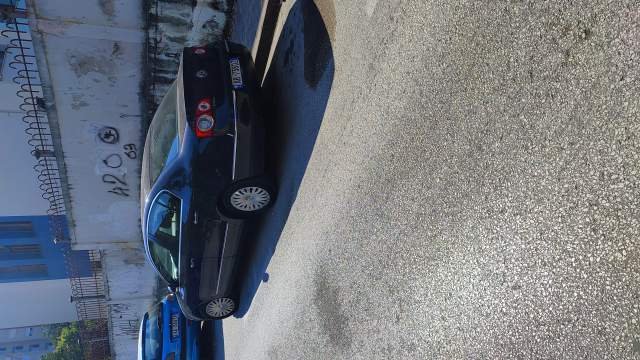 Tirane, shes makine Passat 1.9 Viti 2008, 4.900 Euro