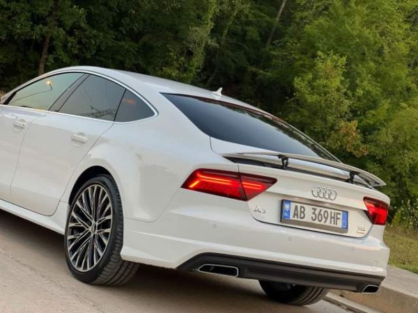 shes Audi AUDI A7 - 3.0 TDI (NAFTE) - MATRIX Viti 2015,