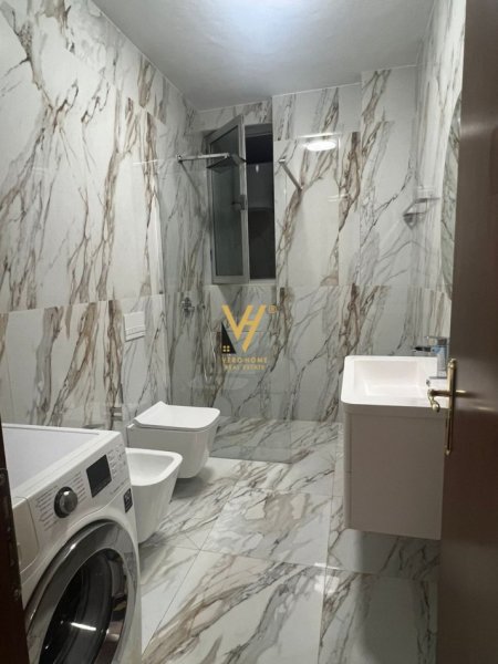 JEPET APARTAMENT 2+1+BLK ME QERA TE FRESKU 500 EURO