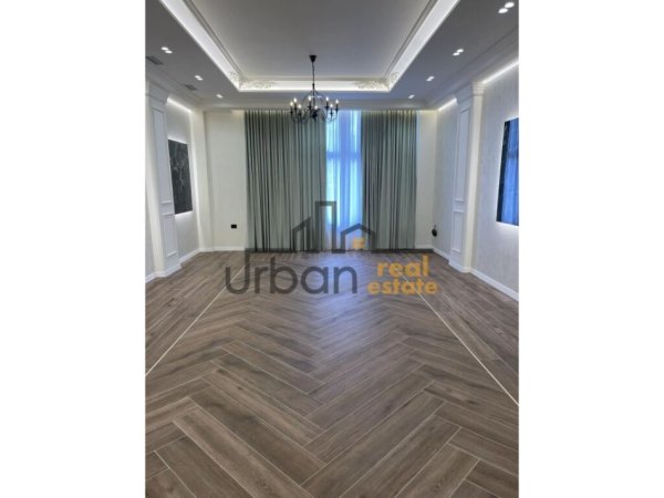 Shitet, Ambient Biznesi, Fresk, Tiranë -245.000€ | 222m²